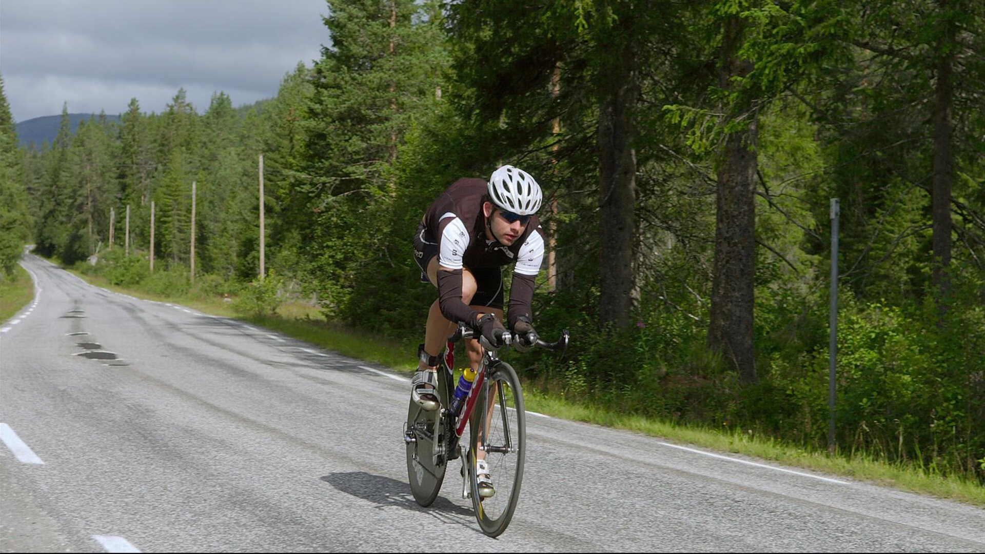 国米欧冠奋战:劳塔罗破门,奥古斯托绝杀再现经典时刻